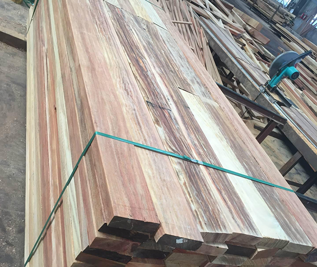 竞秀芬兰松方木